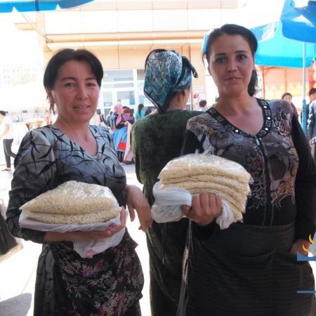 This is dough prepared for the special Uzbek national meals such as ”Lag'mon” and ”Manpar”